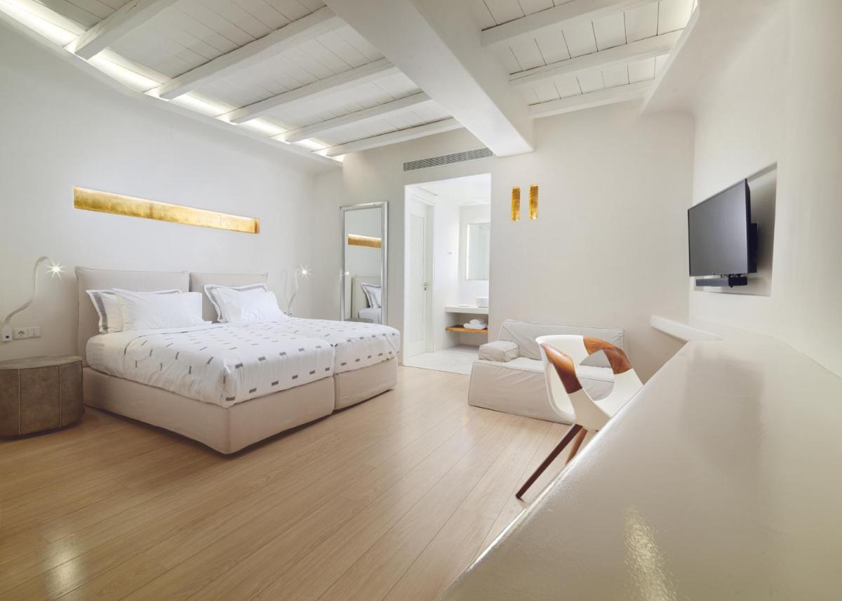 Cavo Tagoo Mykonos